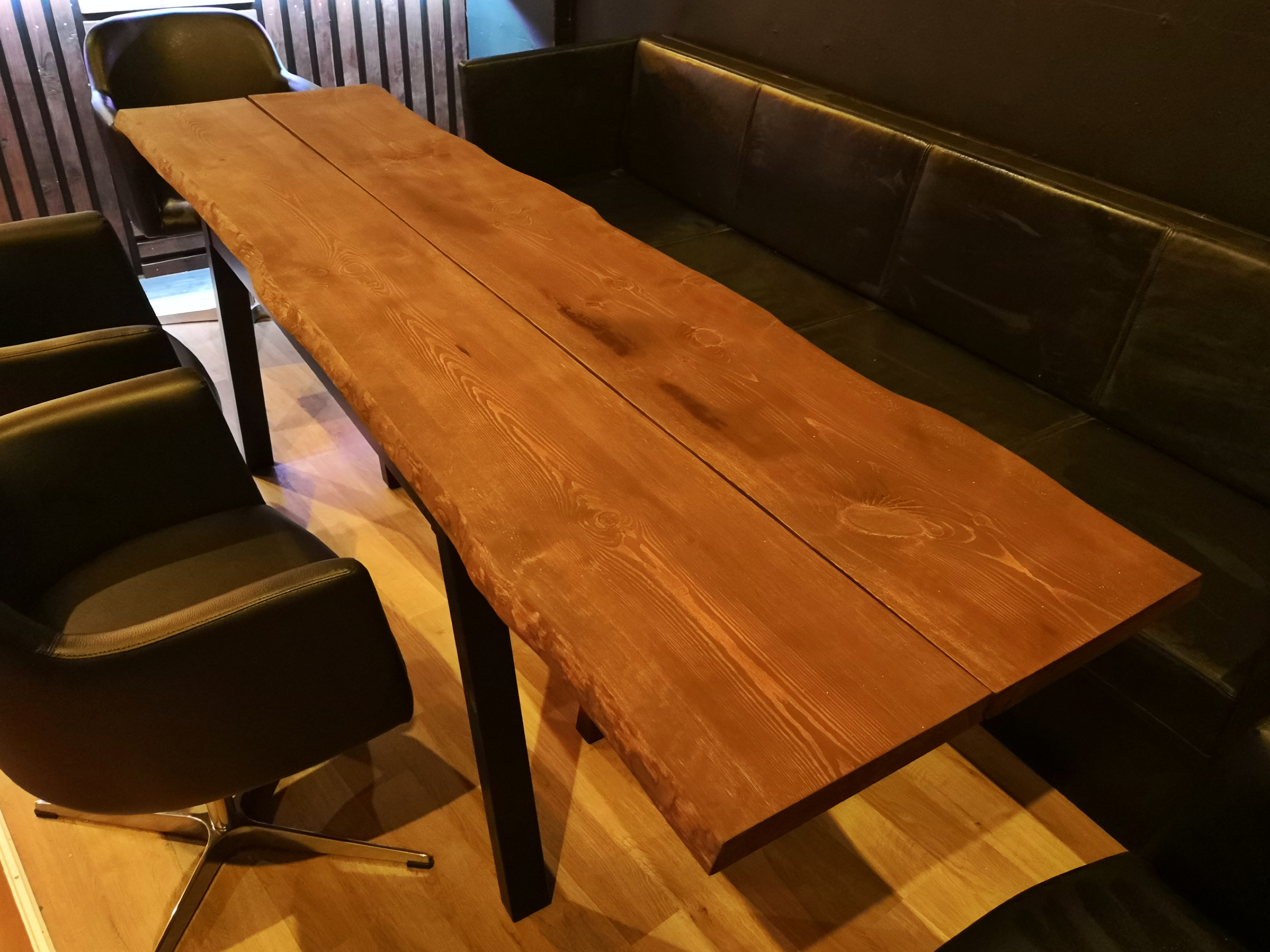 Spisebord rustik planker